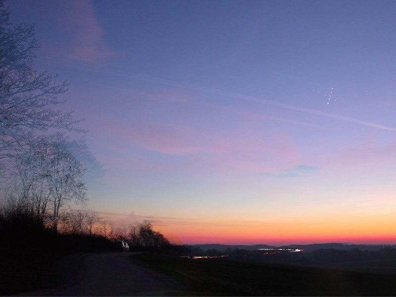 venus und jupiter 17 70mmsigm 17mm bl8 can 750d e saalsweg 20230227 0303 montage rev4 planeten betont aufhellen venus und jupiter 17 70mmsigm 17mm bl8 can 750d e saalsweg 20230227 0303 montage rev4 planeten betont aufhellen
